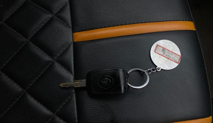 2016 Renault Kwid RXT 1.0, Petrol, Manual, 27,961 km, Key Close Up
