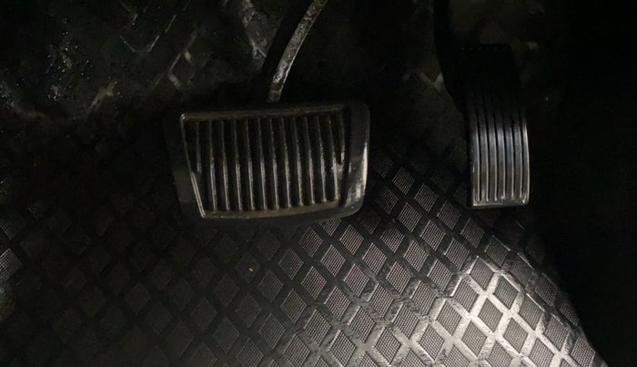 2017 Hyundai Grand i10 SPORTZ (O) AT 1.2 KAPPA VTVT, Petrol, Automatic, 38,978 km, Pedals