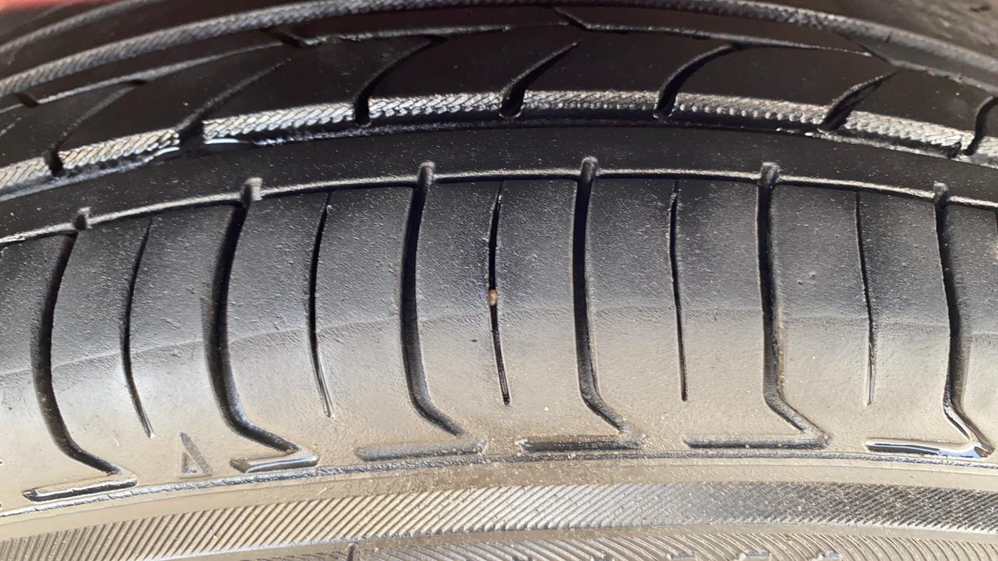 2018 Ford Figo Aspire TITANIUM1.5 DIESEL, Diesel, Manual, 62,266 km, Right Front Tyre Tread
