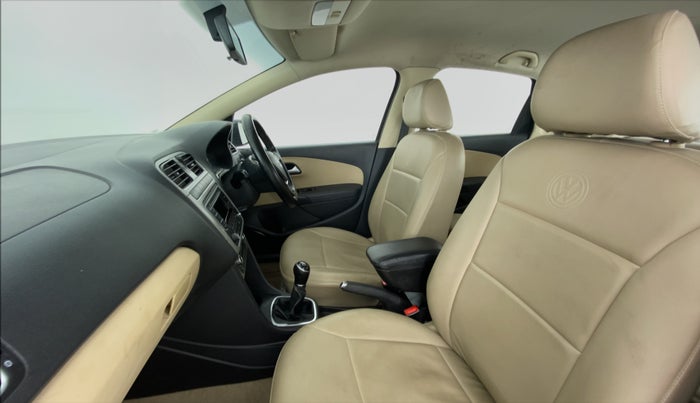 2015 Volkswagen Polo HIGHLINE1.2L PETROL, Petrol, Manual, 39,526 km, Right Side Front Door Cabin