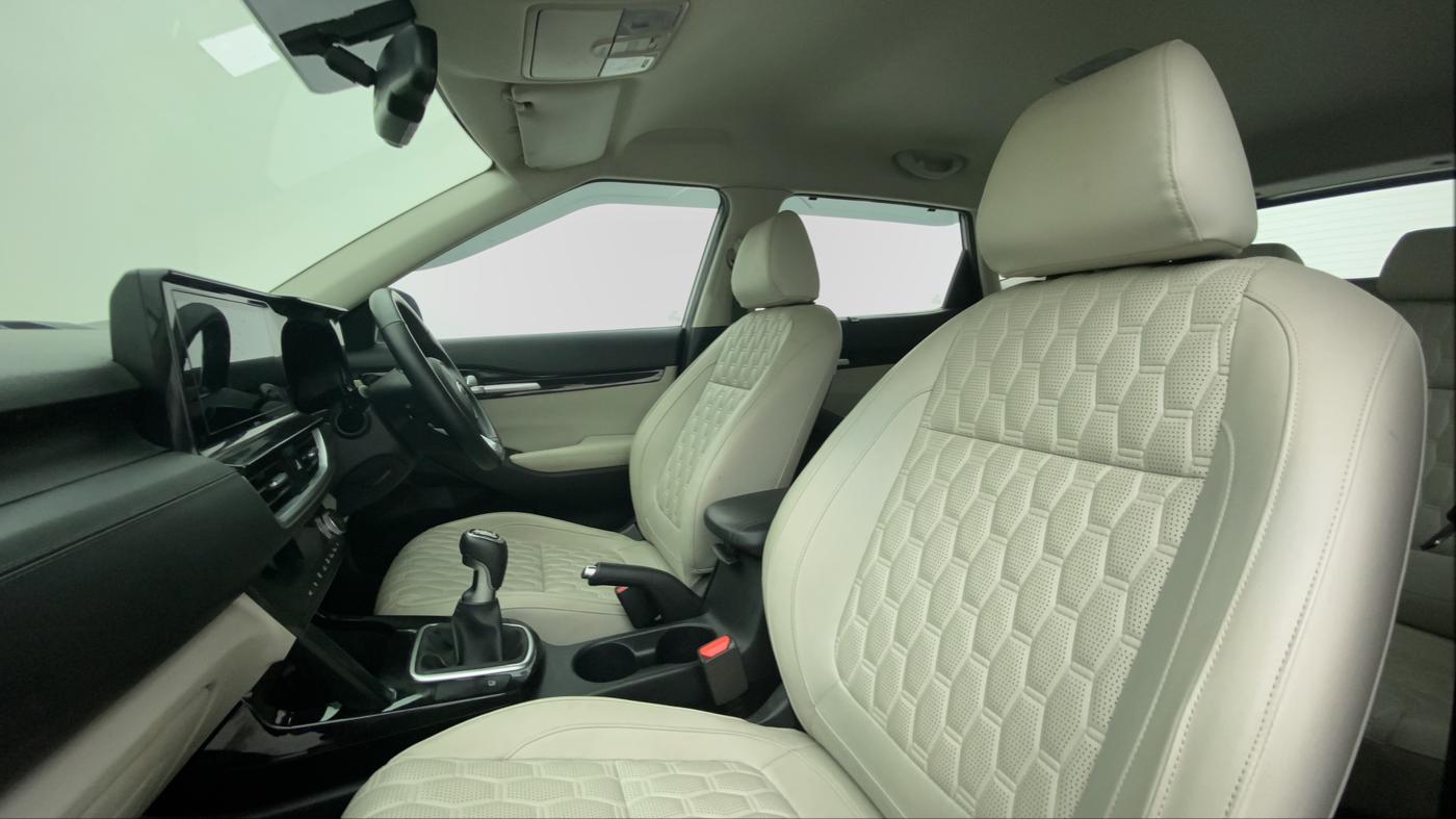 2019 KIA SELTOS HTX 1.5 DIESEL, Diesel, Manual, 62,084 km, Right Side Front Door Cabin