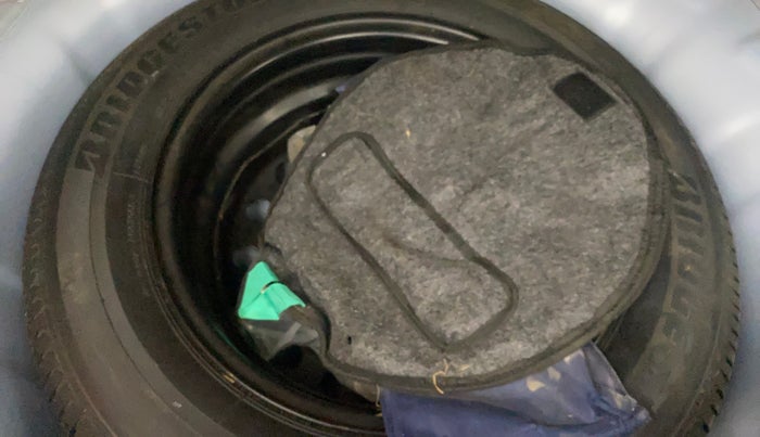 2017 Hyundai Elite i20 ASTA 1.2 (O), Petrol, Manual, 50,645 km, Spare Tyre