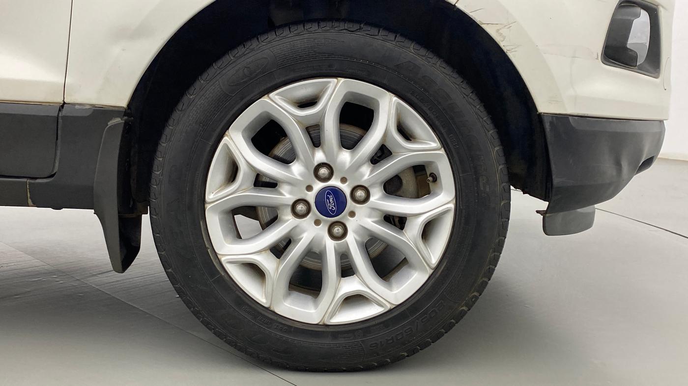 2016 Ford Ecosport 1.5 TITANIUM TI VCT AT, Petrol, Automatic, 52,176 km, Right Front Wheel