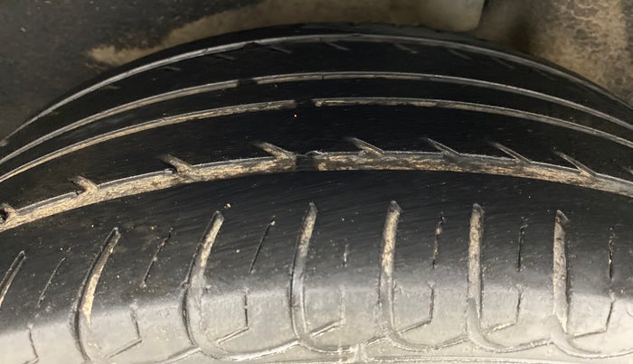 2016 Ford Ecosport 1.5 TITANIUM TI VCT AT, Petrol, Automatic, 52,176 km, Left Rear Tyre Tread