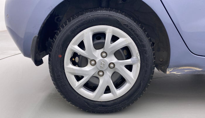 2017 Hyundai Grand i10 SPORTZ 1.2 KAPPA VTVT, Petrol, Manual, 39,595 km, Right Rear Wheel