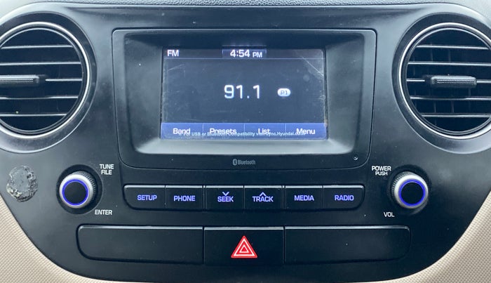 2017 Hyundai Grand i10 SPORTZ 1.2 KAPPA VTVT, Petrol, Manual, 39,595 km, Infotainment System