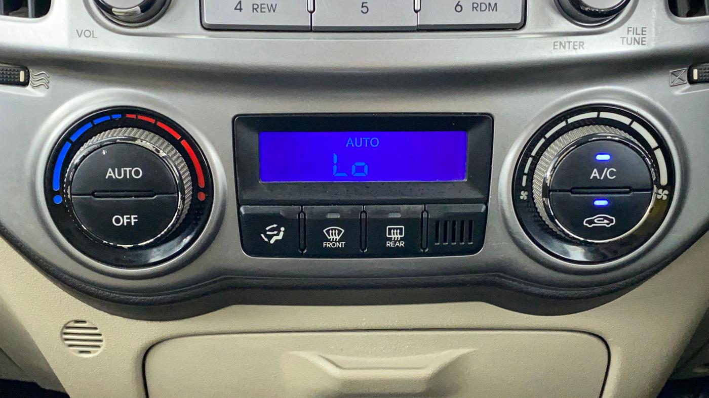 2014 Hyundai i20 SPORTZ 1.2 VTVT, Petrol, Manual, 65,518 km, Automatic Climate Control
