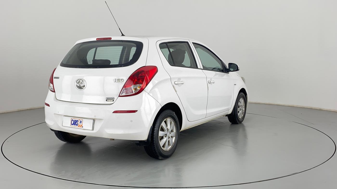 2014 Hyundai i20 SPORTZ 1.2 VTVT, Petrol, Manual, 65,518 km, Right Back Diagonal