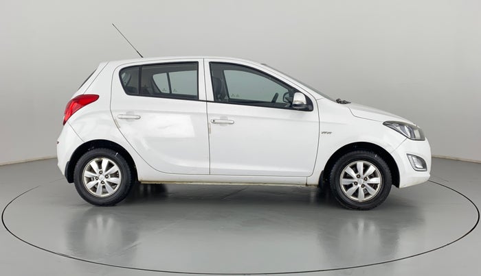 2014 Hyundai i20 SPORTZ 1.2 VTVT, Petrol, Manual, 65,518 km, Right Side View