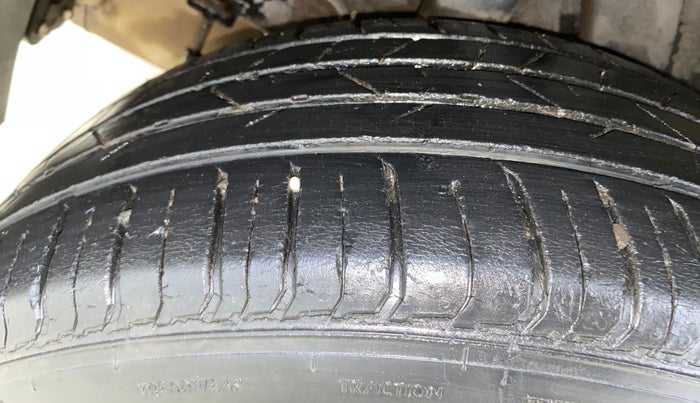 2019 Hyundai VENUE SX 1.0 (O) TURBO, Petrol, Manual, 26,684 km, Right Rear Tyre Tread