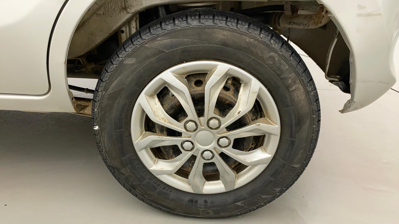 2019 Maruti Alto LXI, Petrol, Manual, 46,970 km, Left Rear Wheel