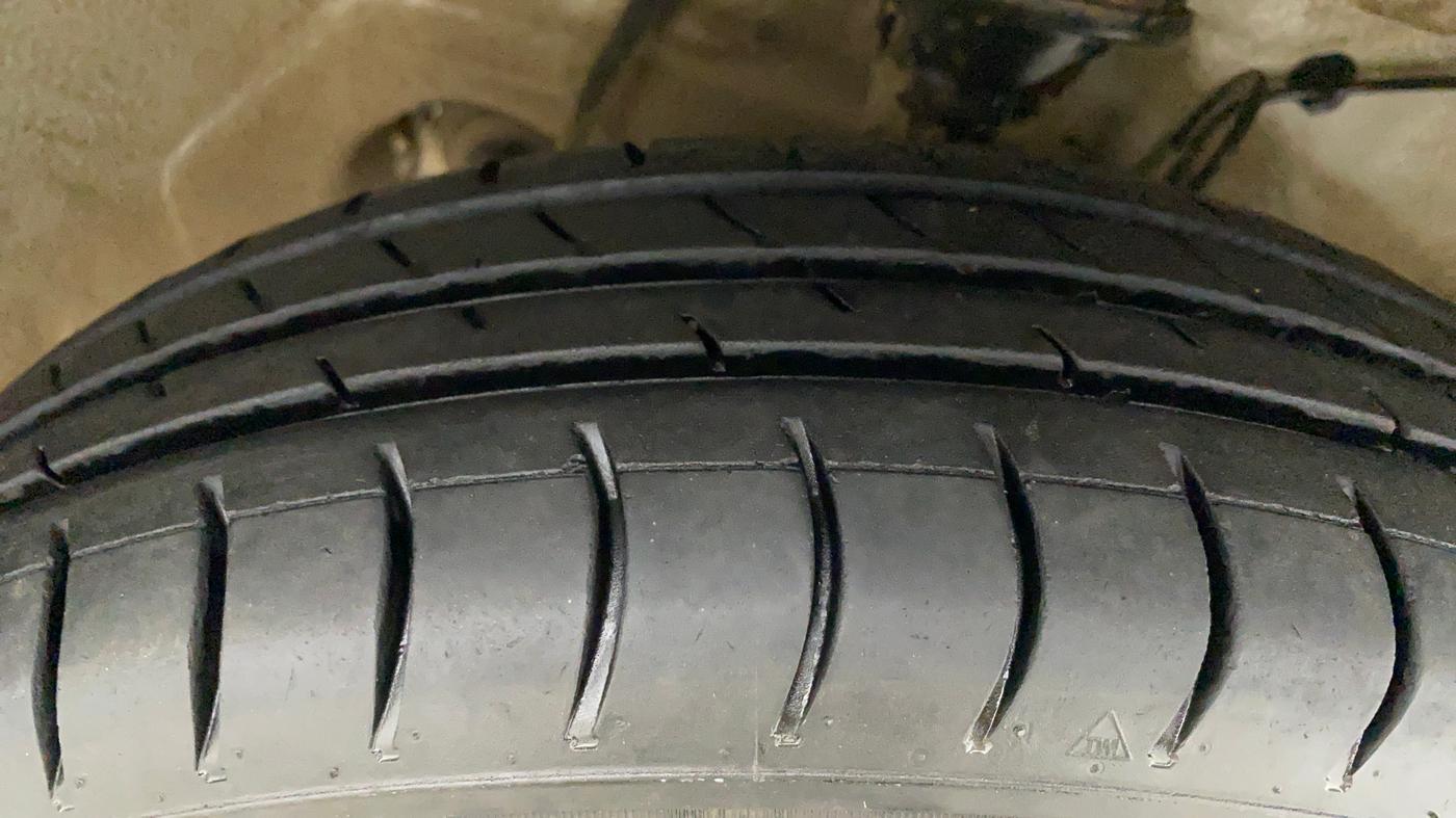 2019 Maruti Alto LXI, Petrol, Manual, 46,970 km, Right Front Tyre Tread
