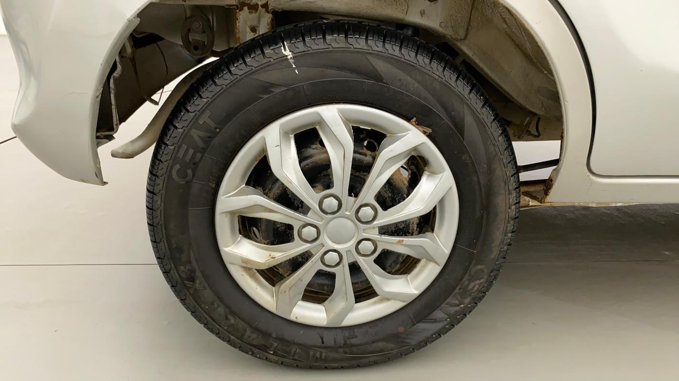 2019 Maruti Alto LXI, Petrol, Manual, 46,970 km, Right Rear Wheel
