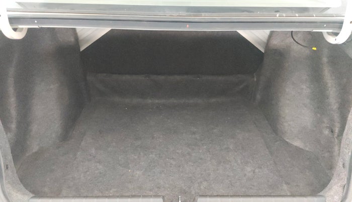 2014 Honda City 1.5L I-VTEC SV, Petrol, Manual, 1,43,914 km, Boot Inside