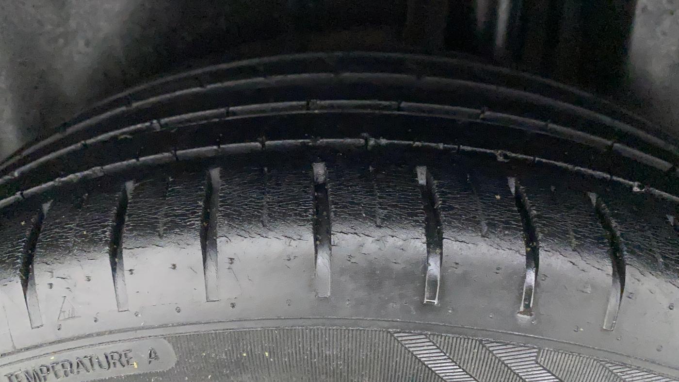 2019 Maruti Ciaz ALPHA DIESEL 1.5, Diesel, Manual, 57,128 km, Left Rear Tyre Tread