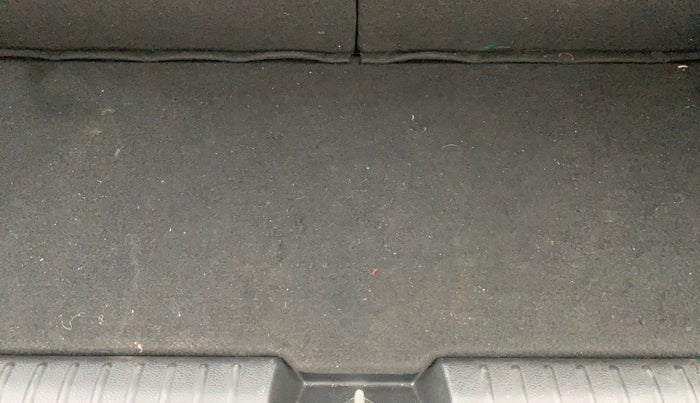 2022 KIA CARENS PRESTIGE PLUS 1.4 PETROL 7 STR, Petrol, Manual, 37,844 km, Boot Inside