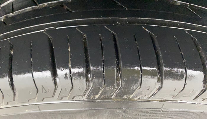 2022 Tata PUNCH ADVENTURE MT, Petrol, Manual, 18,988 km, Left Rear Tyre Tread
