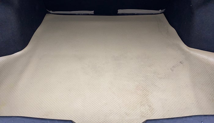 2018 Maruti Ciaz DELTA DIESEL 1.3, Diesel, Manual, 29,814 km, Boot Inside