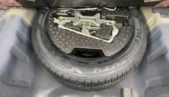 2018 Maruti Ciaz DELTA DIESEL 1.3, Diesel, Manual, 29,814 km, Spare Tyre