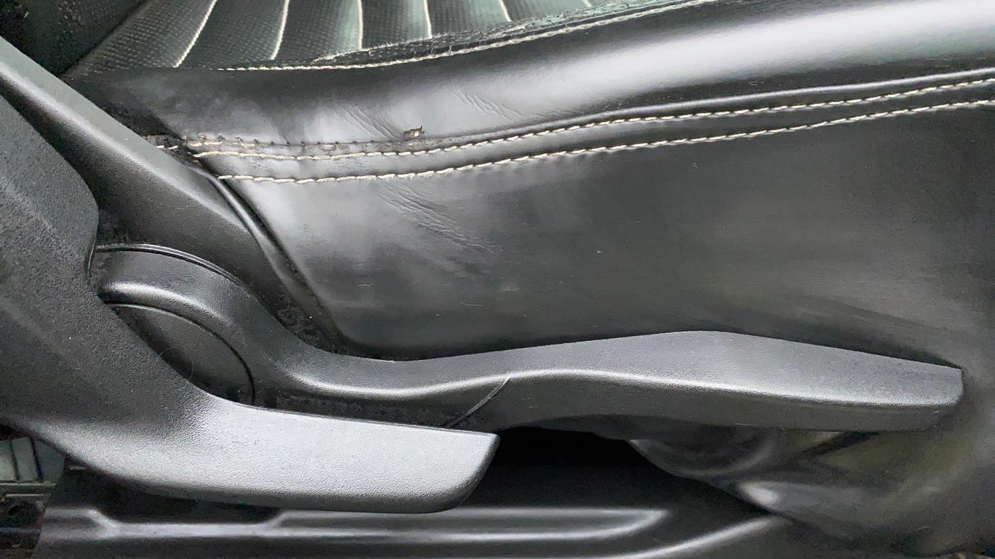 2019 Maruti Baleno ALPHA PETROL 1.2, Petrol, Manual, 30,793 km, Driver Side Adjustment Panel