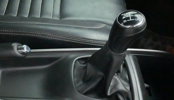 2019 Maruti Baleno ALPHA PETROL 1.2, Petrol, Manual, 30,793 km, Gear Lever