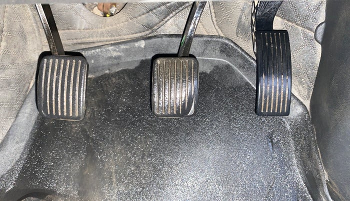 2014 Hyundai Xcent S (O) 1.2, Petrol, Manual, 1,40,022 km, Pedals