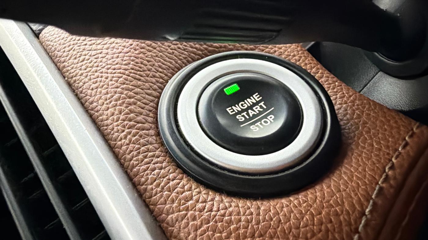 2020 MG HECTOR PLUS SHARP 1.5 PETROL TURBO DCT 6-STR, Petrol, Automatic, 32,671 km, Keyless Start/ Stop Button