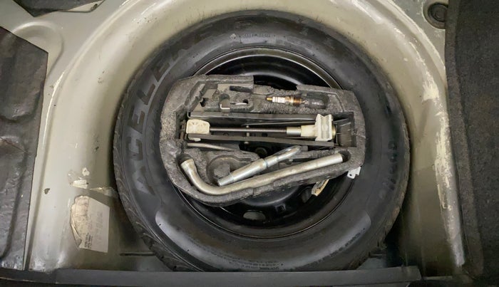 2013 Volkswagen Polo HIGHLINE1.2L, Petrol, Manual, 46,179 km, Spare Tyre