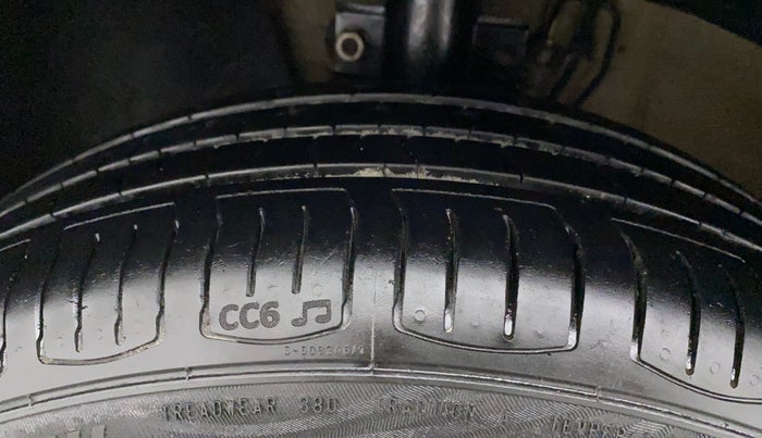 2013 Volkswagen Polo HIGHLINE1.2L, Petrol, Manual, 46,179 km, Left Front Tyre Tread