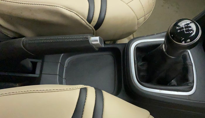 2013 Volkswagen Polo HIGHLINE1.2L, Petrol, Manual, 46,179 km, Gear Lever