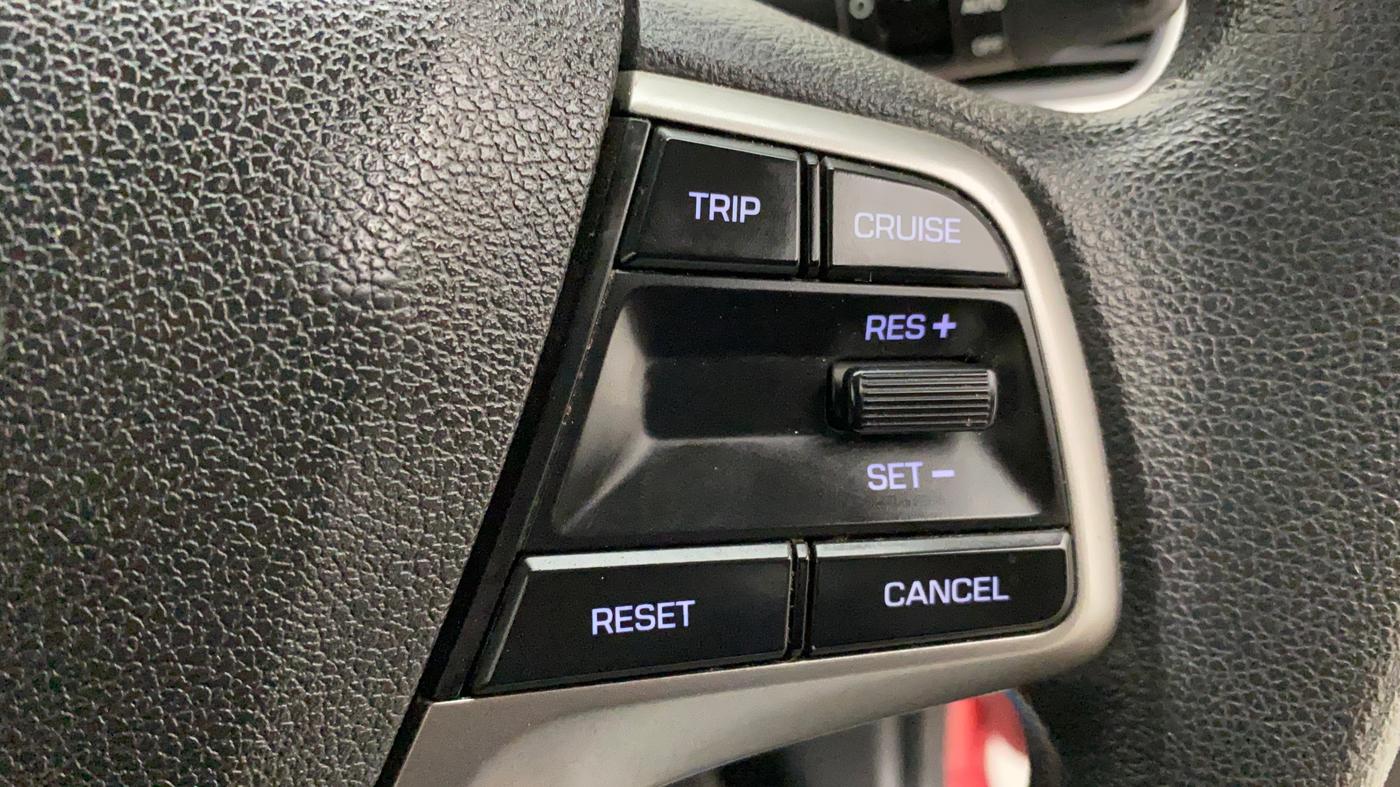 2018 Hyundai Verna 1.4 EX PETROL, Petrol, Manual, 62,102 km, Adaptive Cruise Control