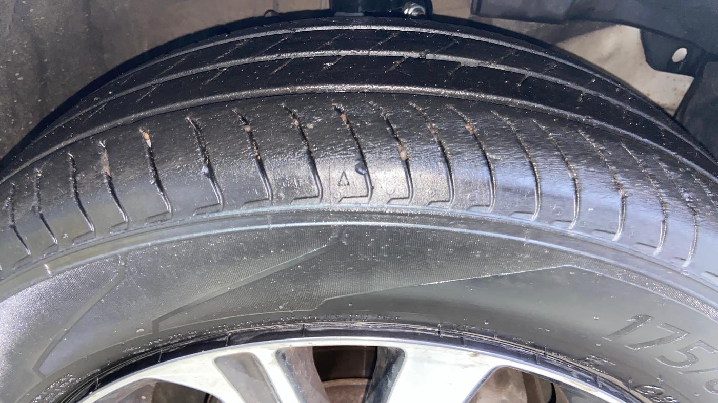 2021 Honda Amaze 1.2L I-VTEC VX CVT, Petrol, Automatic, 62,853 km, Right Front Tyre Tread