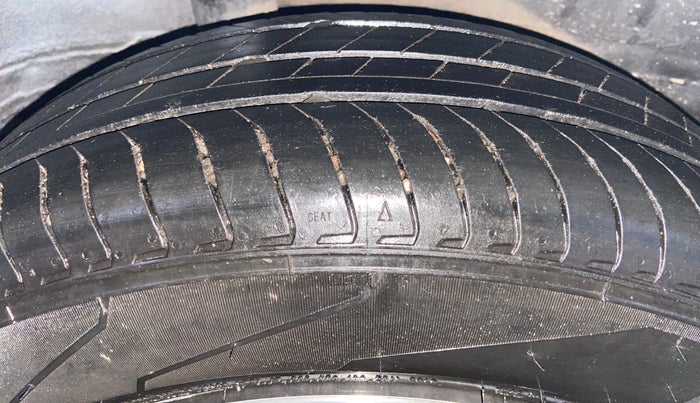 2021 Honda Amaze 1.2L I-VTEC VX CVT, Petrol, Automatic, 60,605 km, Right Rear Tyre Tread