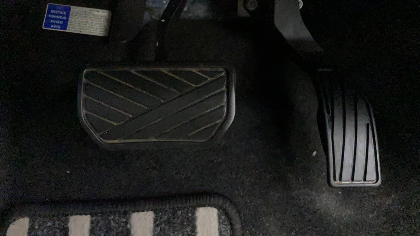 2021 Maruti S Cross ZETA AT 1.5 SHVS, Petrol, Automatic, 5,459 km, Pedals