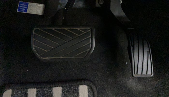 2021 Maruti S Cross ZETA AT 1.5 SHVS, Petrol, Automatic, 5,459 km, Pedals