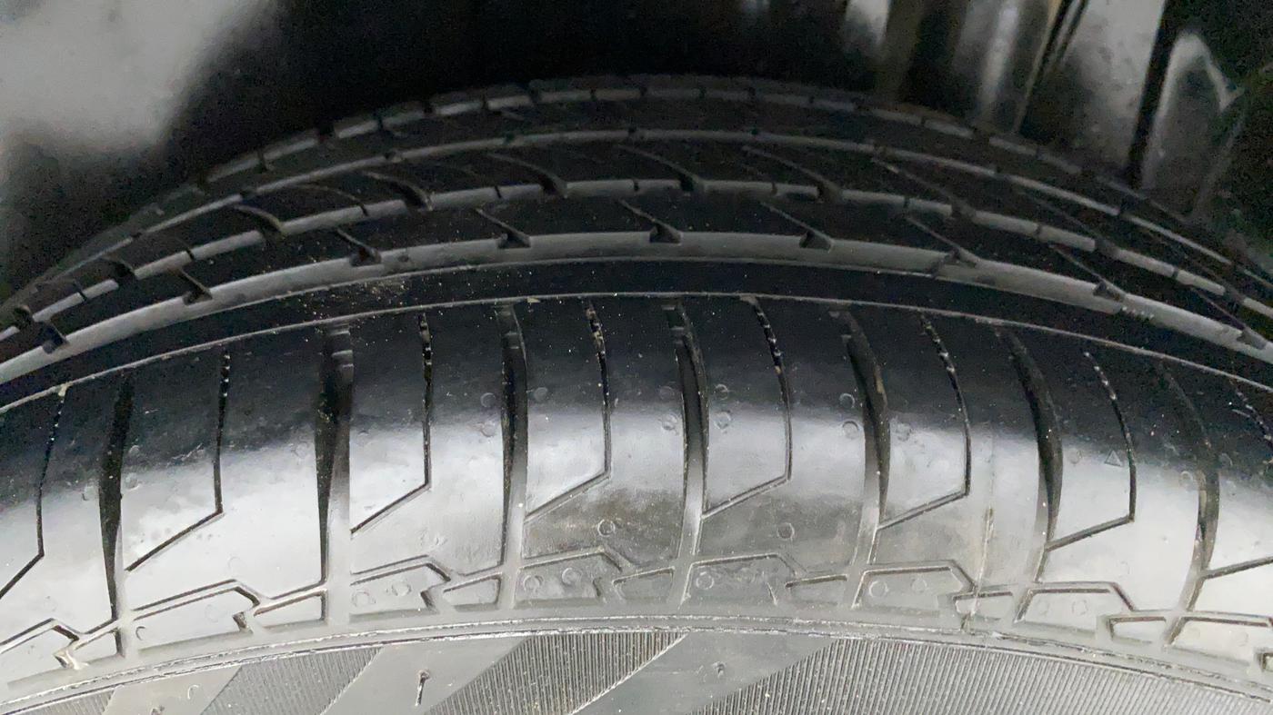 2021 Maruti S Cross ZETA AT 1.5 SHVS, Petrol, Automatic, 5,459 km, Left Rear Tyre Tread