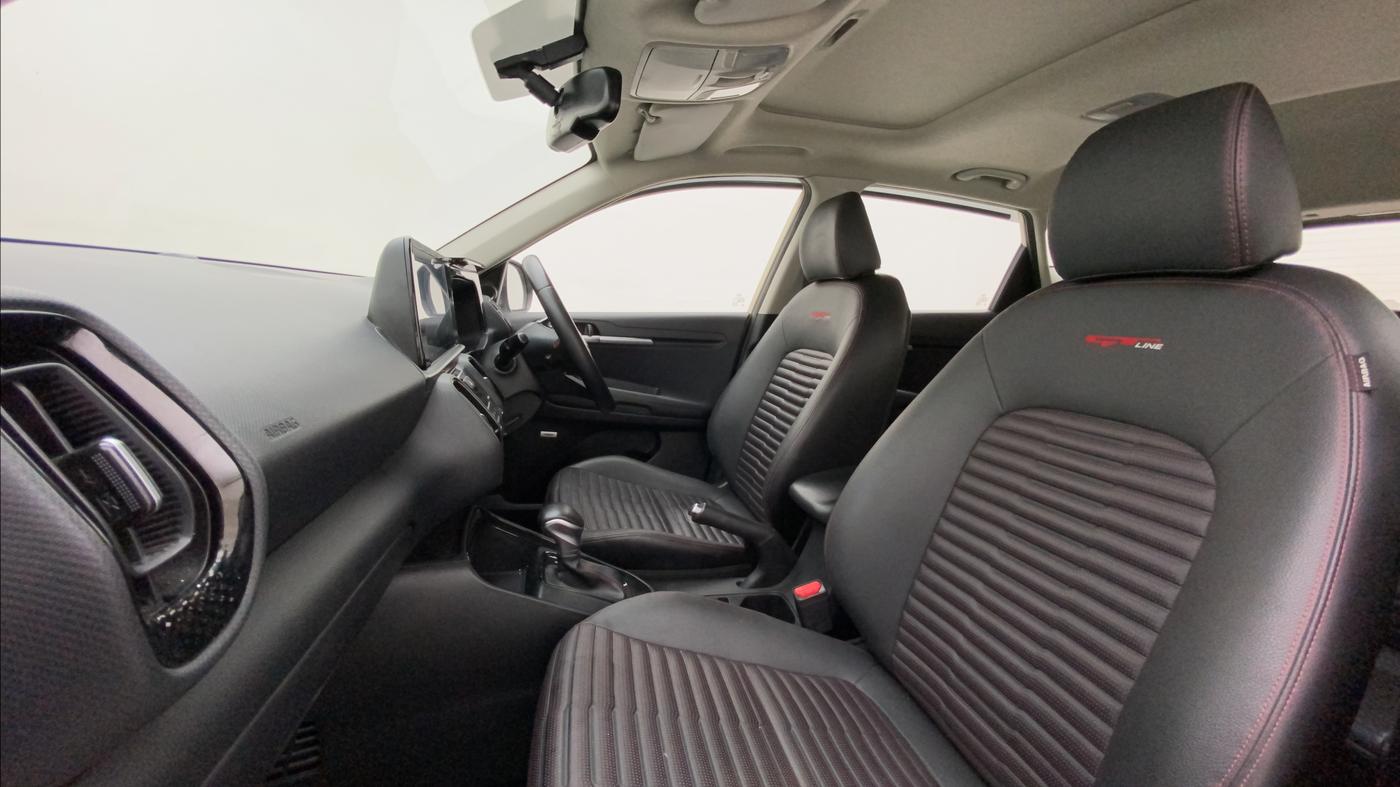 2021 KIA SONET GTX PLUS 1.0 DCT DUAL TONE, Petrol, Automatic, 33,120 km, Right Side Front Door Cabin