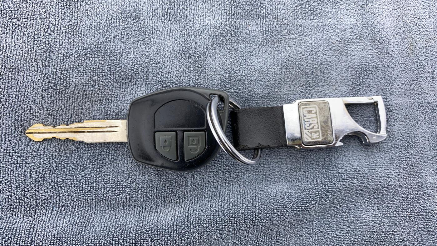 2017 Maruti Swift Dzire VXI, Petrol, Manual, 22,248 km, Key Close Up