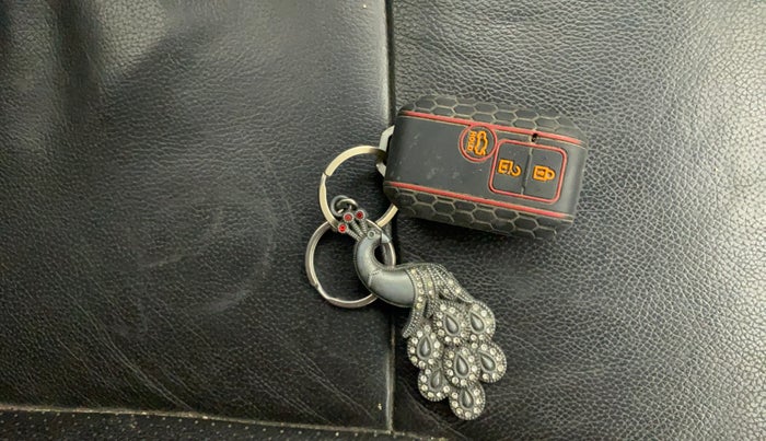 2019 Maruti XL6 ALPHA MT, Petrol, Manual, 59,072 km, Key Close Up