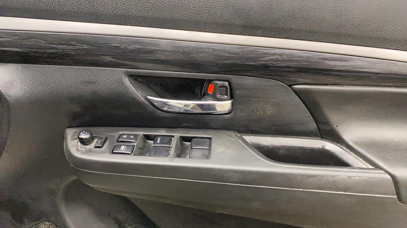 2019 Maruti XL6 ALPHA MT, Petrol, Manual, 59,072 km, Driver Side Door Panels Control