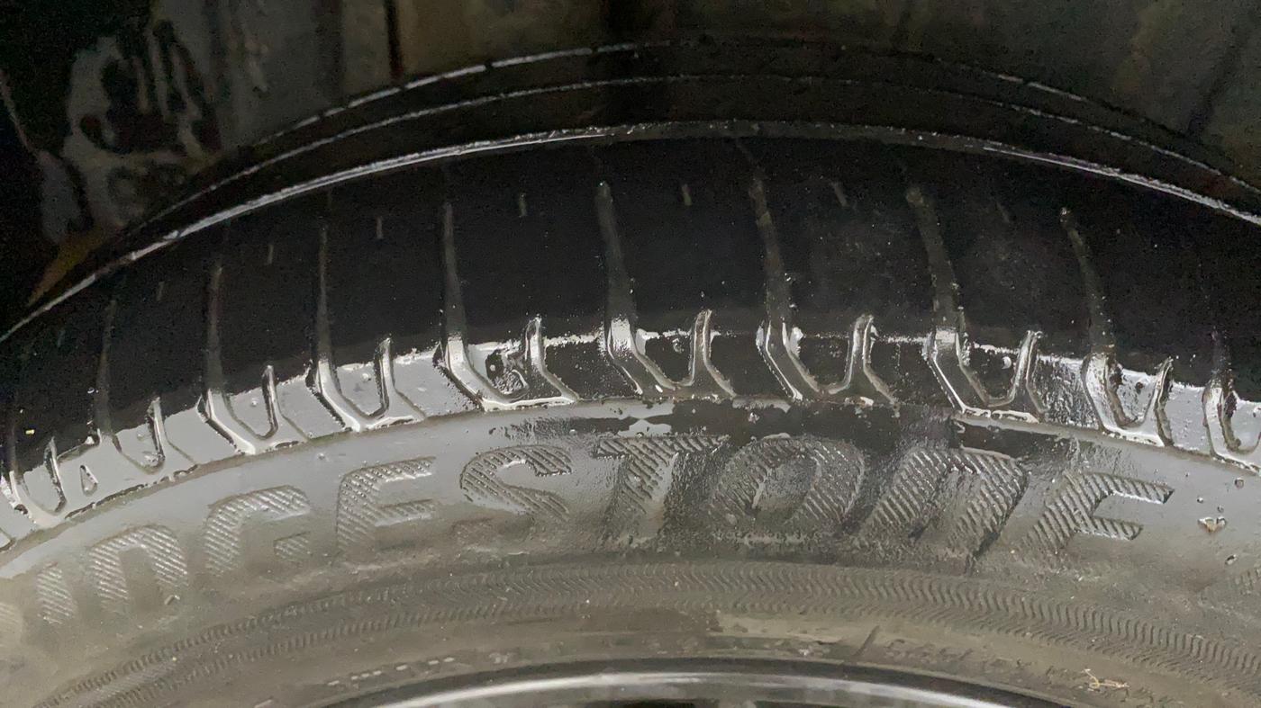 2019 Maruti XL6 ALPHA MT, Petrol, Manual, 59,072 km, Right Rear Tyre Tread