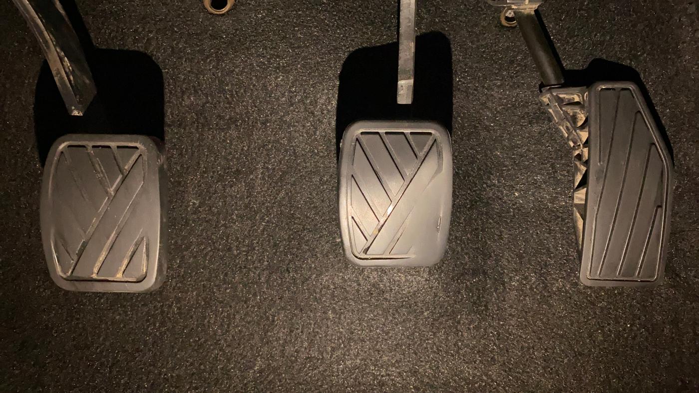 2019 Maruti XL6 ALPHA MT, Petrol, Manual, 59,072 km, Pedals