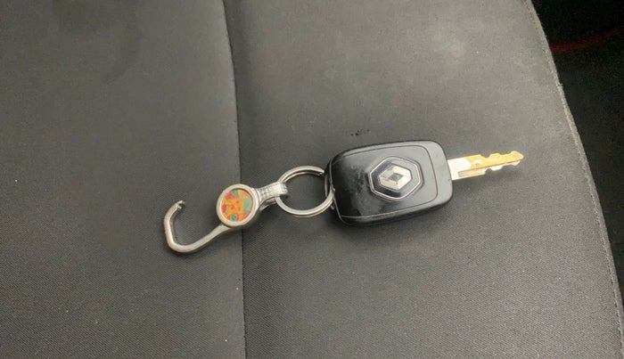 2021 Renault Kwid RXL, Petrol, Manual, 53,886 km, Key Close Up