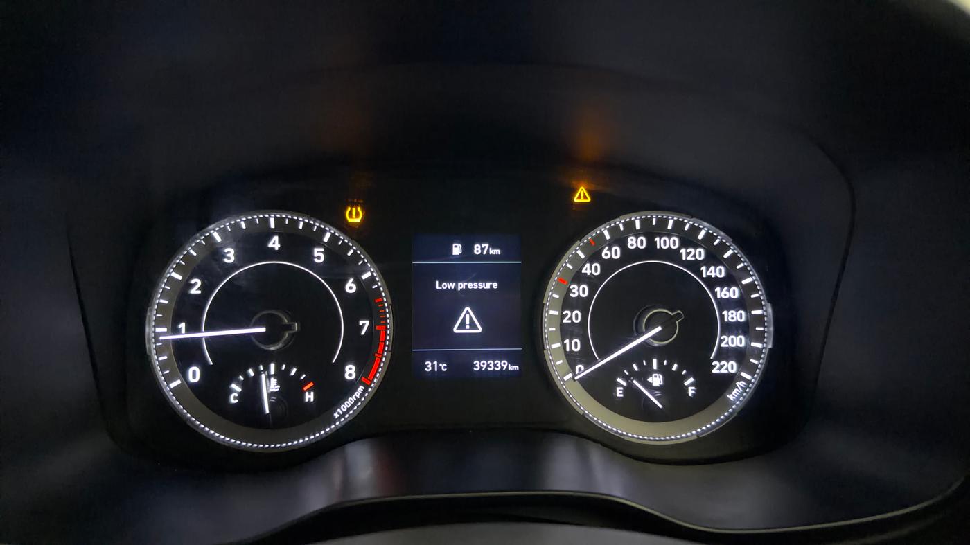 2021 Hyundai VENUE SX 1.0 (O) TURBO, Petrol, Manual, 39,327 km, Odometer Image
