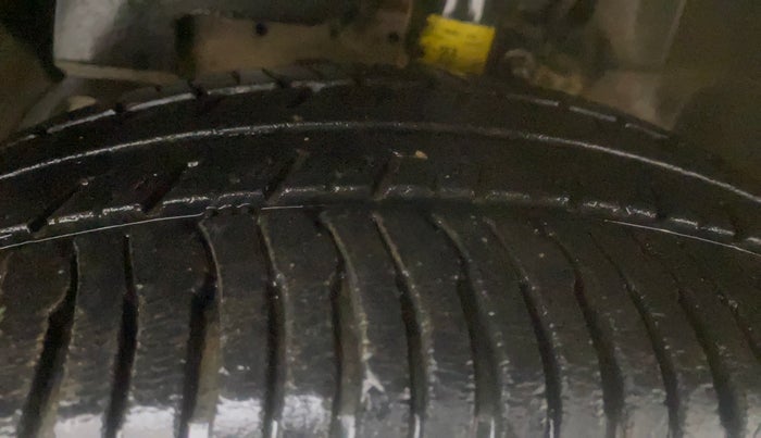 2018 Ford Ecosport TITANIUM 1.5L PETROL, Petrol, Manual, 51,000 km, Left Front Tyre Tread