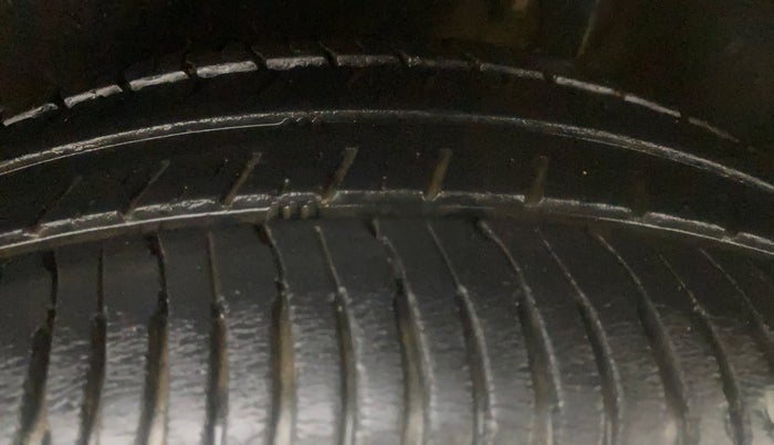 2018 Ford Ecosport TITANIUM 1.5L PETROL, Petrol, Manual, 51,000 km, Left Rear Tyre Tread