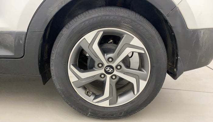 2018 Hyundai Creta SX AT 1.6 DIESEL, Diesel, Automatic, 69,320 km, Left Rear Wheel