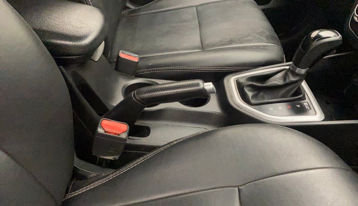 2018 Hyundai Creta SX AT 1.6 DIESEL, Diesel, Automatic, 69,320 km, Gear Lever
