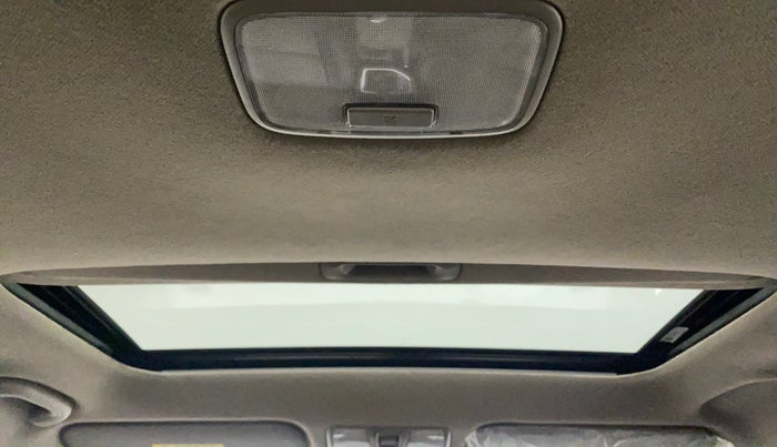 2018 Hyundai Creta SX AT 1.6 DIESEL, Diesel, Automatic, 69,320 km, Moonroof/ Sunroof