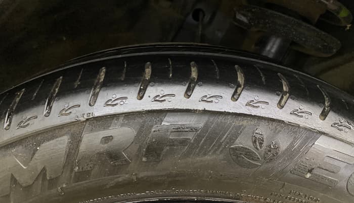2022 Tata ALTROZ XZA PLUS, Petrol, Automatic, 30,949 km, Right Front Tyre Tread